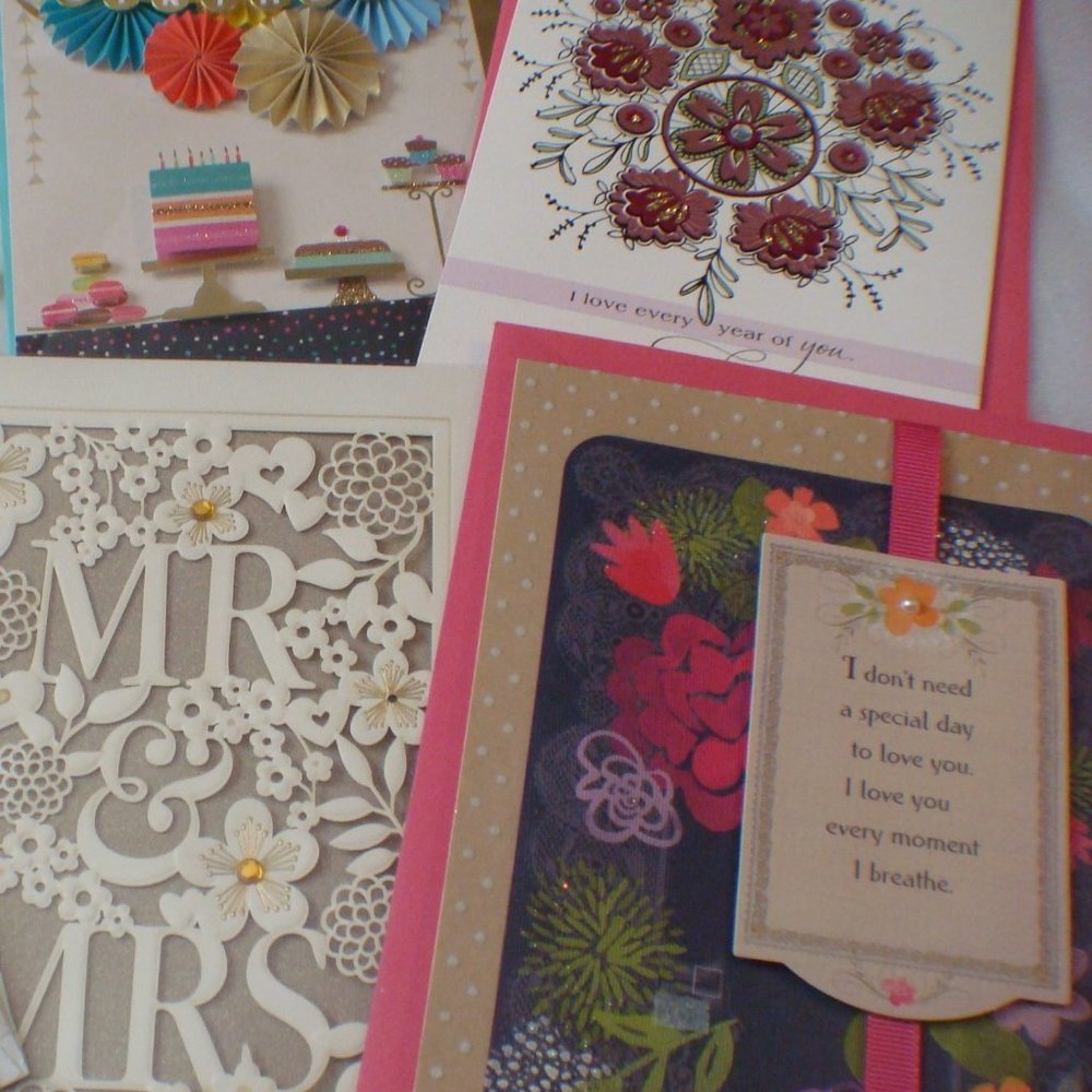 Assorted bundle ten Hallmark greeting cards